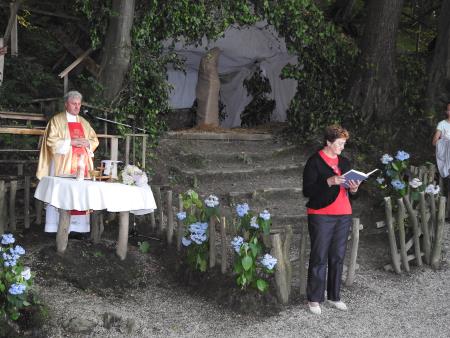 Sv. maša za domovino in 28. tradicionalno kresovanje 1